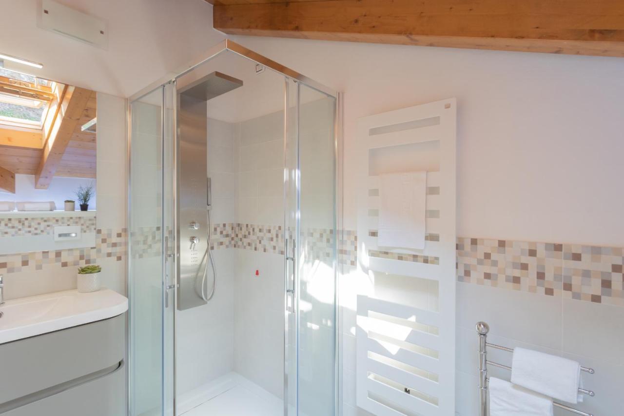 Dream Lake Apartments Lake View - Private Beach By Rent All Como Lezzeno Eksteriør billede